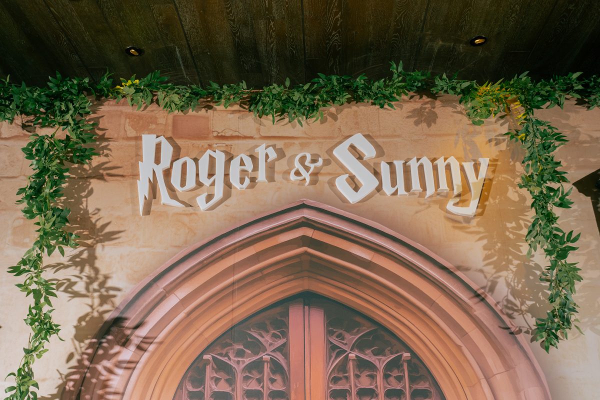 哈利波特婚禮萬應門背板