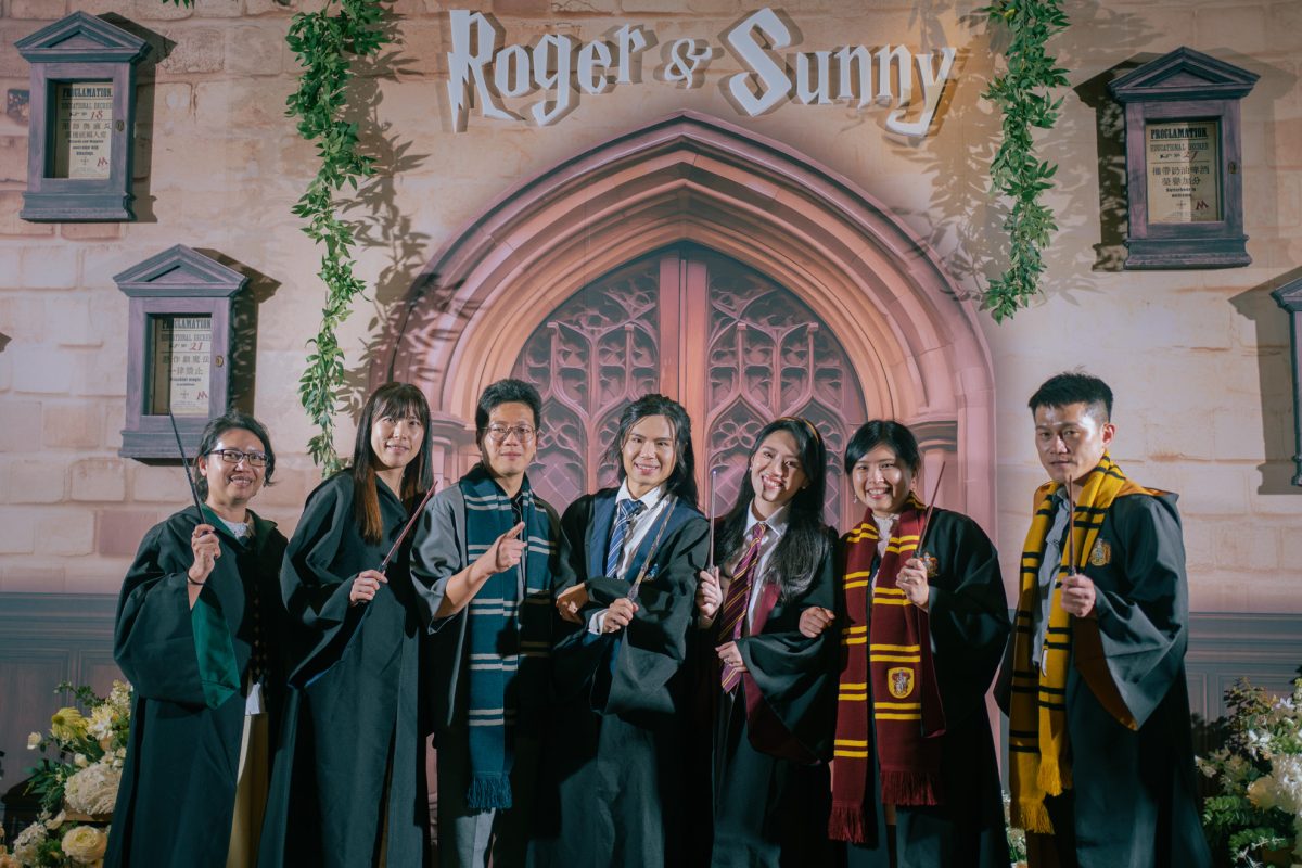 哈利波特婚禮萬應門背板