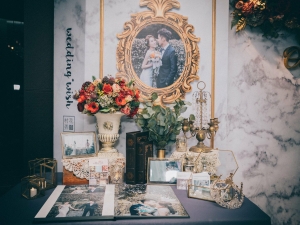 Alternative view of 鑲金玫瑰