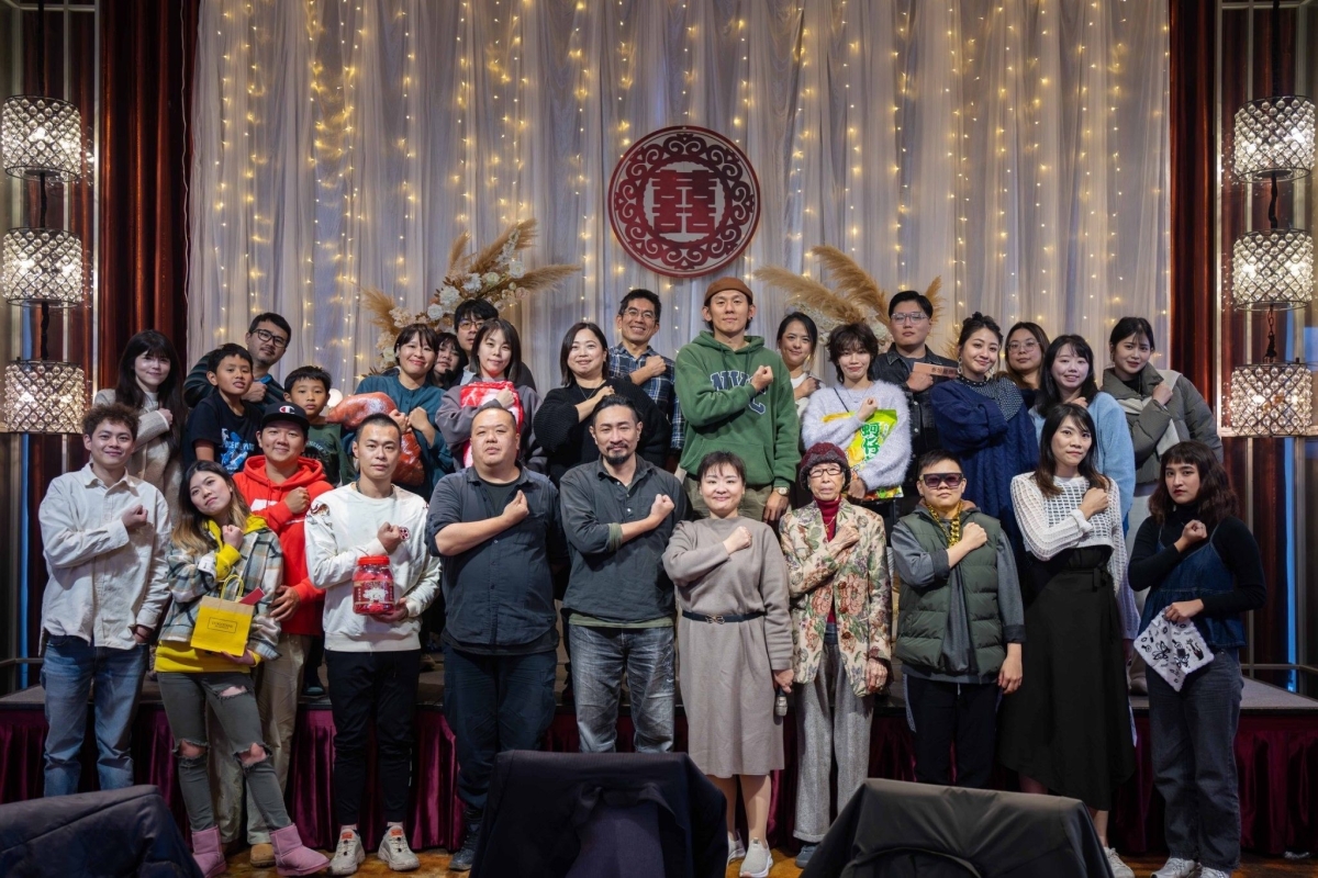 3F9C48F6 C414 4A26 AE5E E7203AB7F4EB