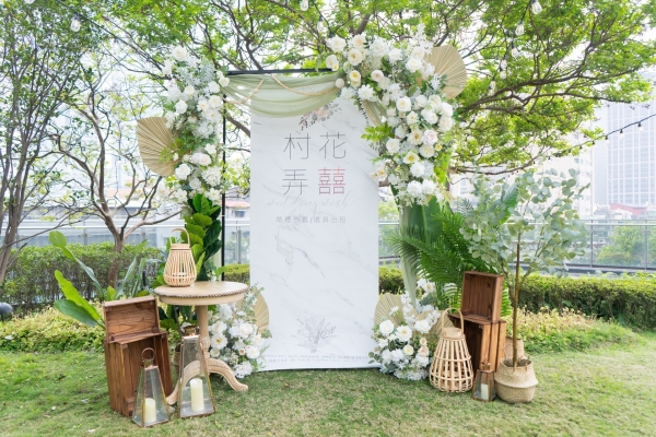 戶外婚禮佈置，浪漫自然的戶外婚禮場景設計