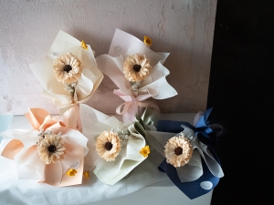 畢業索拉花小花束