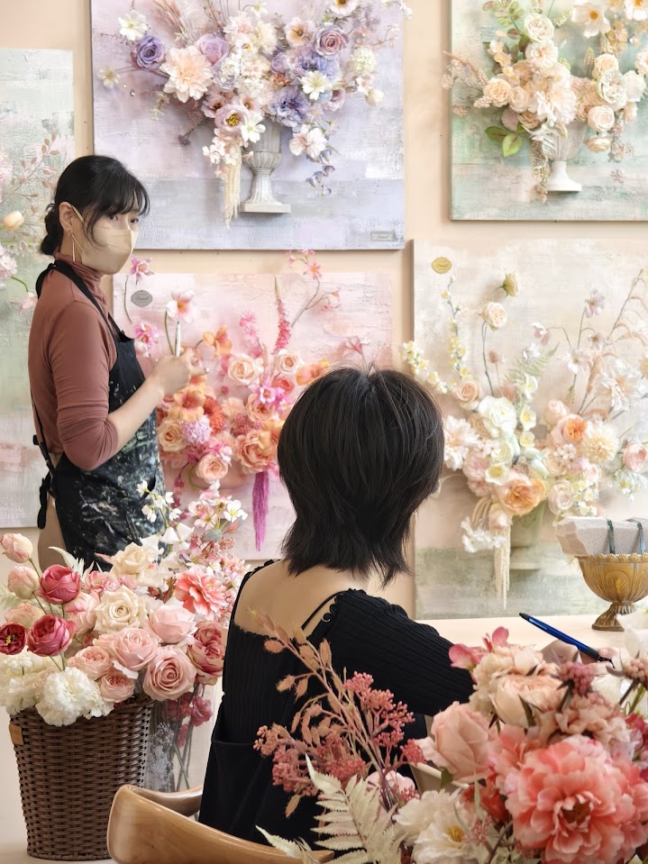 村家鮭女 2025畢業季限定花禮 2 村家鮭女花藝師韓國進修