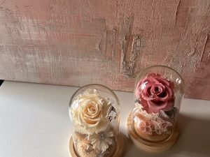 Alternative view of 永生桌花|玻璃夜燈花盅