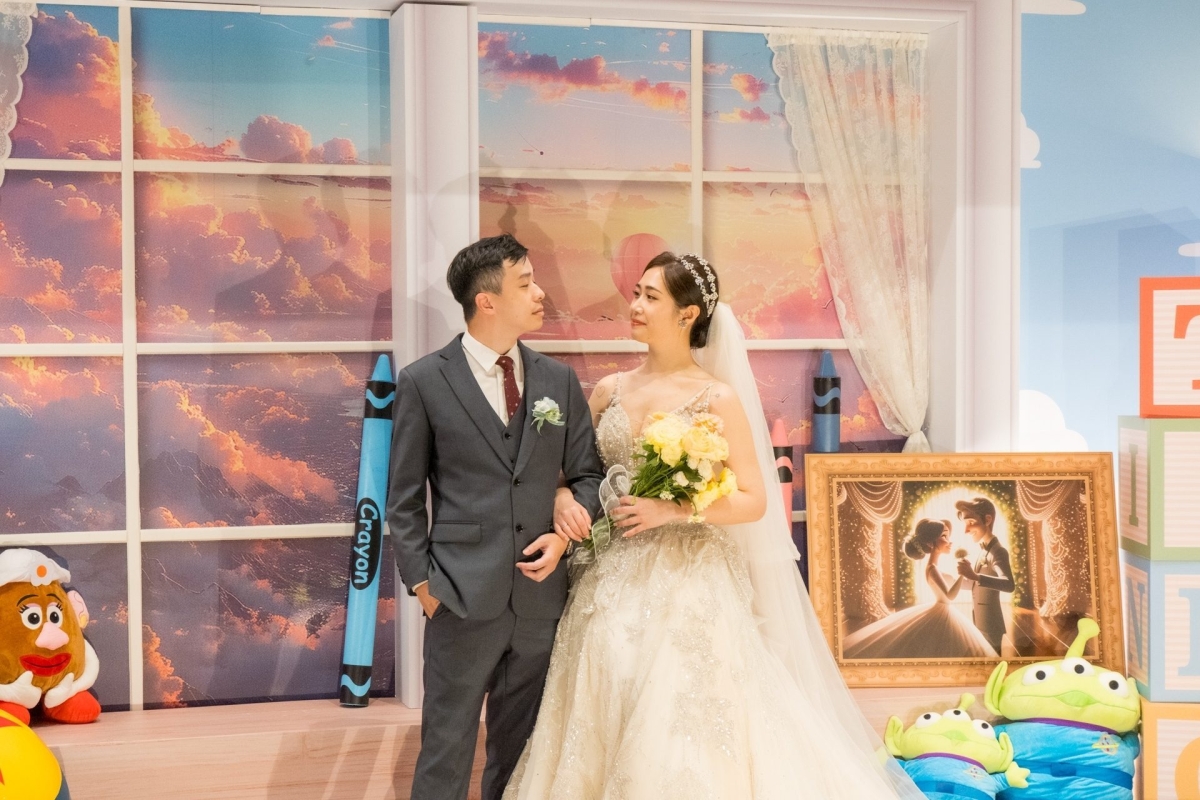 LINE ALBUM 240331 希爾頓 小小大窗台 240423 30