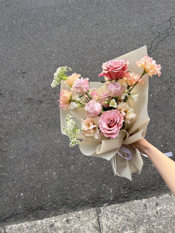 LINE ALBUM 鮮花小型花束參考圖1200 1500 240723 3