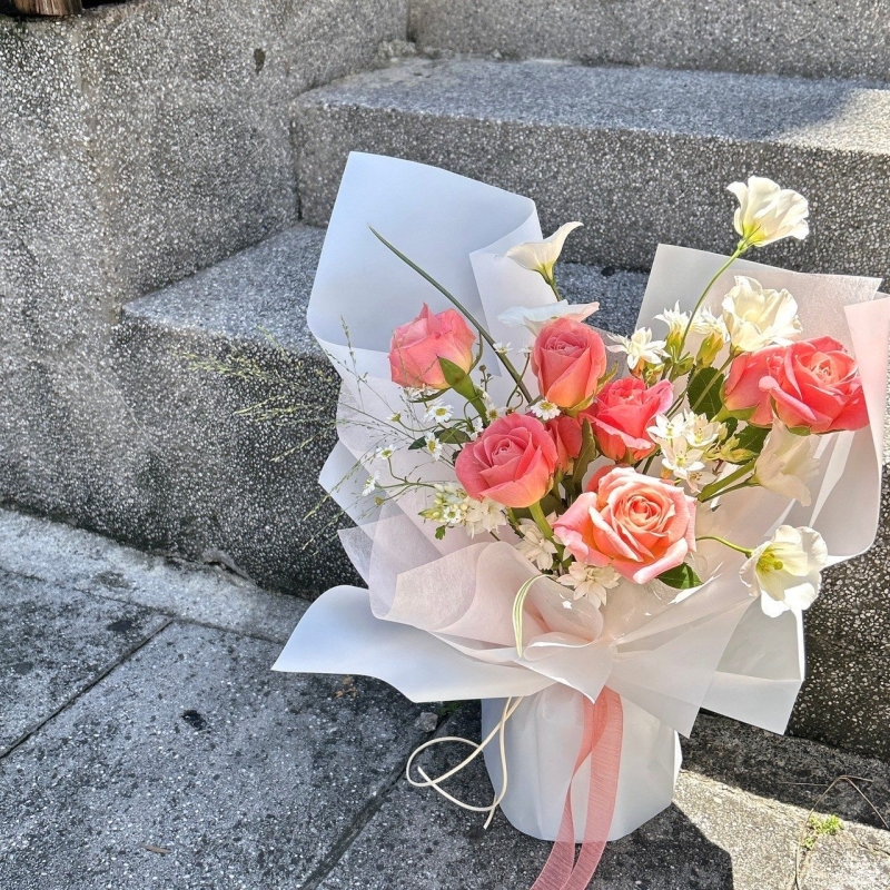 LINE ALBUM 鮮花小型花束參考圖1200 1500 240723 4