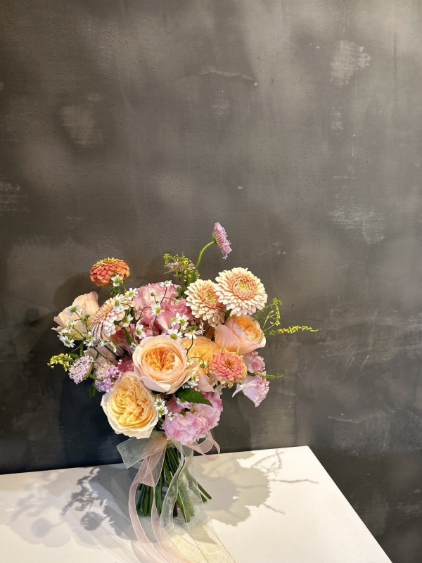 LINE ALBUM 鮮花捧花參考圖3800簡易捧花2500 240723 1