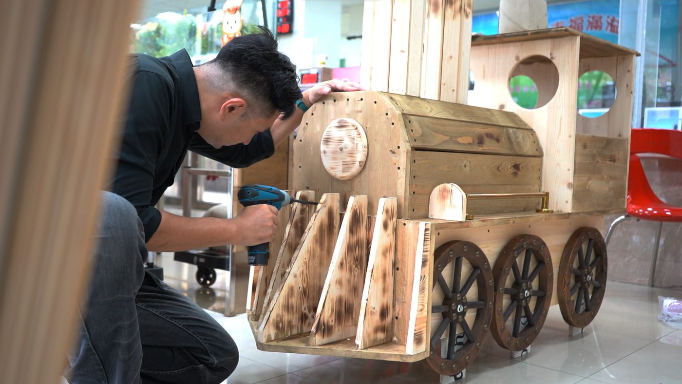 七堵戶政 櫻花鐵道 14 螢幕擷取畫面 2024 01 05 180024